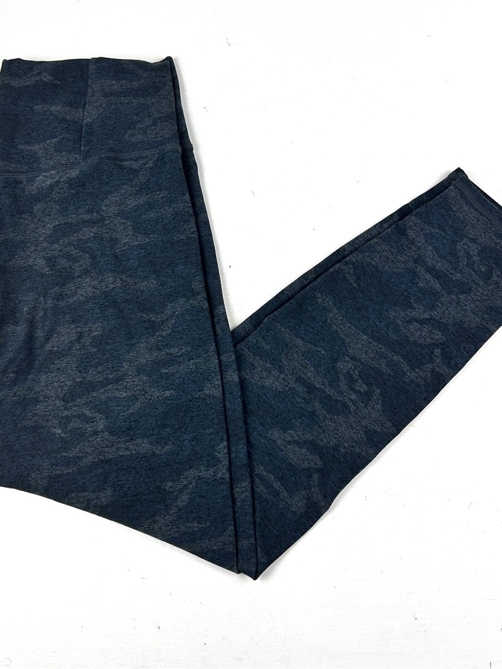 Vuori Clean Elevation Leggings Women Large Gray Camouflage Yoga Stretch VW444